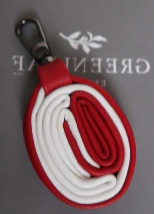 Брелок шкіряний червоно-білий для ключів