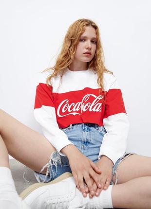 Укороченная футболка coca-cola от zara.