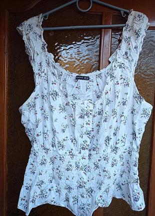 Легкая блуза майка в цветочки