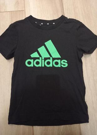 Футболка adidas 4-5-6р.