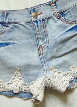 Стильні джинсові шорти з мереживом для дівчини. denim co. розмір 10/38/362 фото