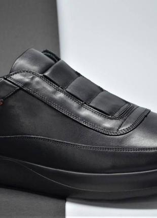 Мужские комфортные кожаные туфли черные ikos 18291