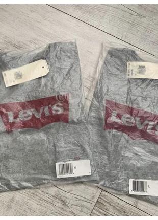 Футболки levi’s. оригінал5 фото