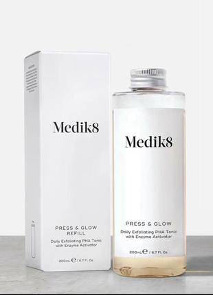 Medik8 press glow refill відлущуючий тонік з пха кислотами медік8