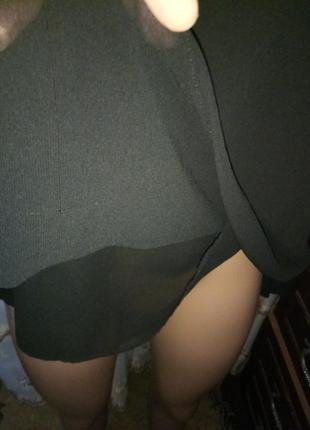 Шифоновая блузка с кружевной вставкой