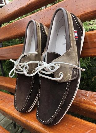 Мокасины мужские 40 размер (26,5 см). производство испании.