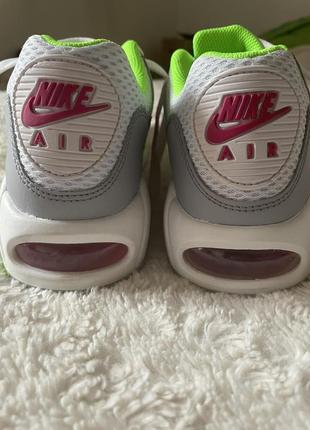 Nike air max

 кроссовки женские5 фото