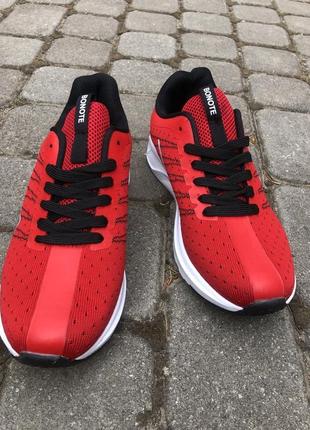 Кроссовки мужские красного цвета 41,46 размер