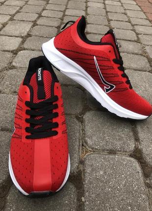 Кроссовки мужские красного цвета 41,46 размер