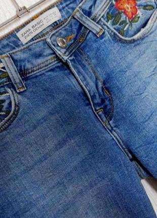 Джинсовые штаны скинни джинсы с вышивкой и необработанной кромкой от zara9 фото