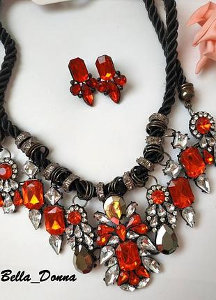 Чарівний комплект (червоні камені)