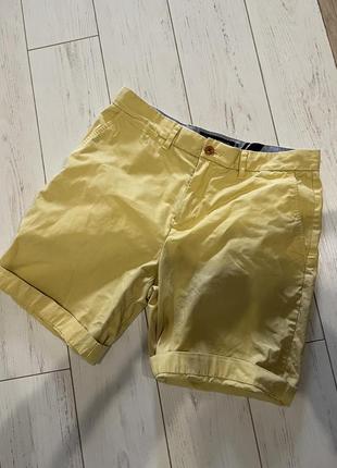 Круті літні шорты tommy hilfiger regular fit в жовтому кольорі оригінал
