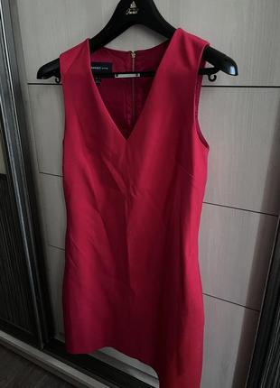 Красное платье mango