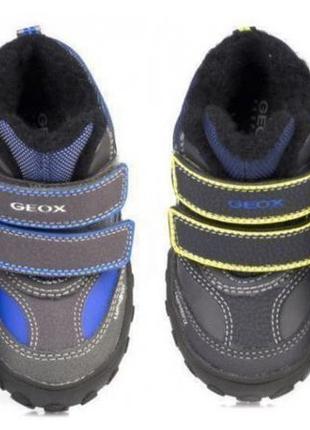 Нові непромокальні зимові черевики geox, теплі термоботки, 19-201 фото