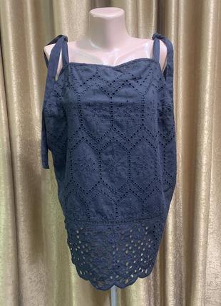 Чорна блузка прошва next розмір 22/3xl,4xl