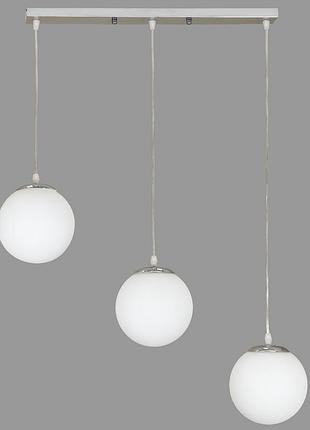 Серебряная люстра из белых шаров на 3 лампы  (56-pr150f-3 cr+wh)