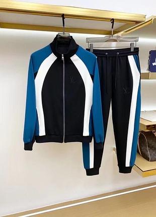 Спортивний костюм