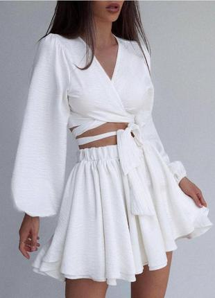 Женский деловой стильный классный классический удобный модный трендовый костюм модная юбка юбка и кофта белый1 фото
