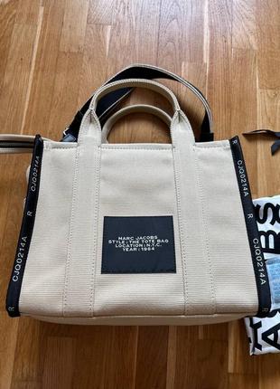 Сумка marc jacobs jacquard small tote bag warm sand5 фото