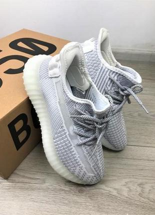Женские кроссовки itts yeezy boost 350 v2 grey в сером цвете (37р.)