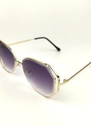 Сонцезахисні окуляри flyby «strong» із золотою металевою оправою й градієнтною фіолетово-білою лінзою3 фото