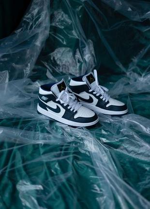 Кросівки nike air jordan 1 retro navy blue white