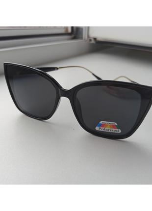 Сонцезахисні окуляри burberry