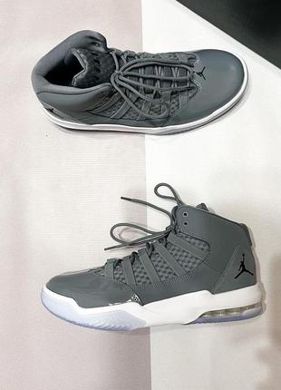Новые оригинальные мужские кроссовки jordan air max aura 44.5 и 46 размер1 фото