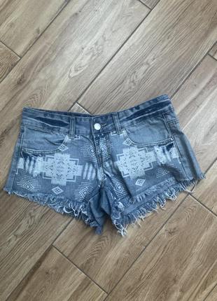 Джинсові шорти