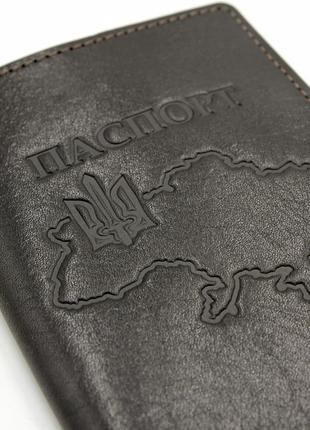 Обкладинка на паспорт україна патріотична grande pelle, коричнева шкіряна обкладинка з гравіюванням4 фото