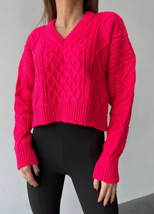 Яскравий теплий вільний малиновий светр із візерунками8 фото