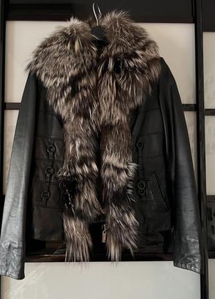 Весенняя кожаная куртка с мехом шиншили