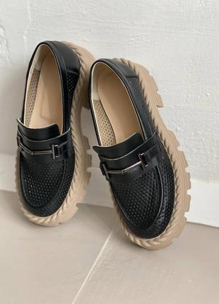 Замшевые перфорированные туфли лоферы из натуральной кожи с перфорацией7 фото