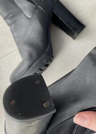 Ботинки из натуральной кожи 37 размера3 фото