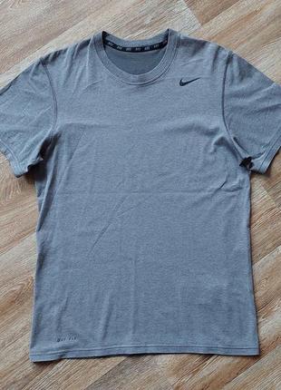 Мужская футболка nike dri-fit