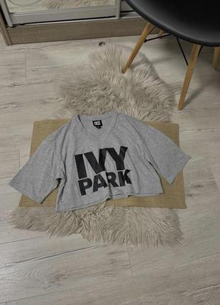Укорочена футболочка від ivy park
