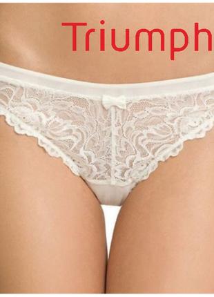 Мереживні стрінги triumph з колекції forbidden lace