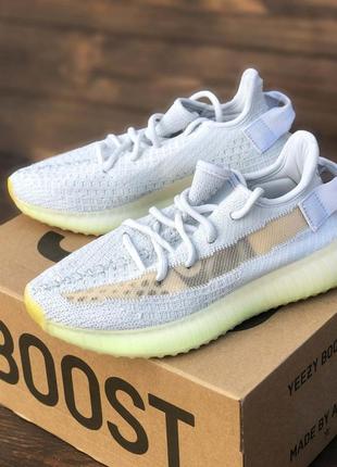 Adidas yeezy boost 350 v2 hyperspace