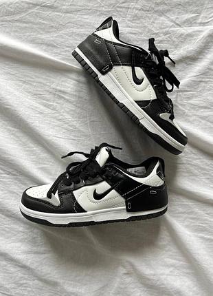 Кроссовки найк dunk low disrupt 2 panda 9