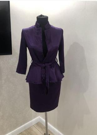 Костюм атлас стрейч