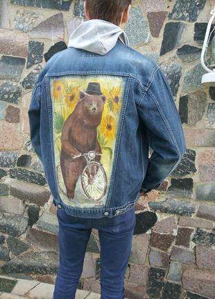 Стильный фирменный джинсовый пиджак с рисунком2 фото