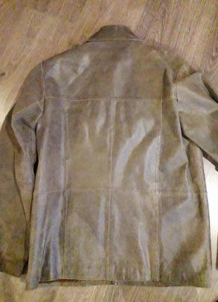 Кожанная куртка пиджак.