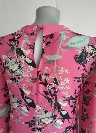 Нарядная блуза oasis с принтом красивых цветов5 фото