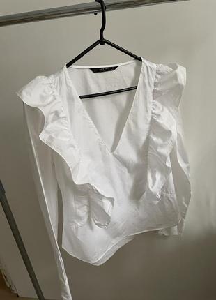 Шикарная блуза с воланами zara3 фото