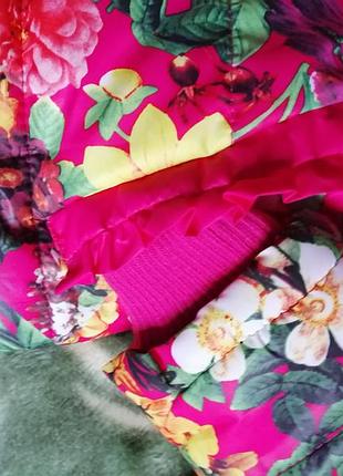 Куртка яскрава демисезон на дівчинку 5