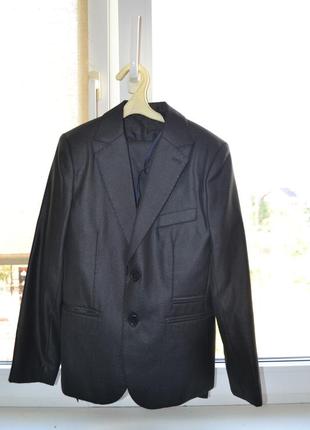 Костюм трійка