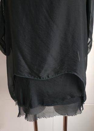Оригинальная шелковая блуза производство италия с асимметричным низом5 фото