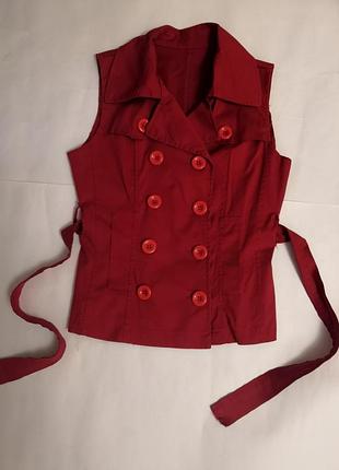 Красивый пиджак без рукавов, размер л