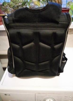❗️❗️400грн школьный рюкзак в идеальном состоянии ортопедическая спинка3 фото