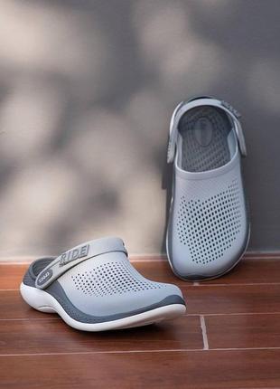 Кроксы женские шлепанцы серые сабо crocs literide 360 clog light grey/slate grey2 фото